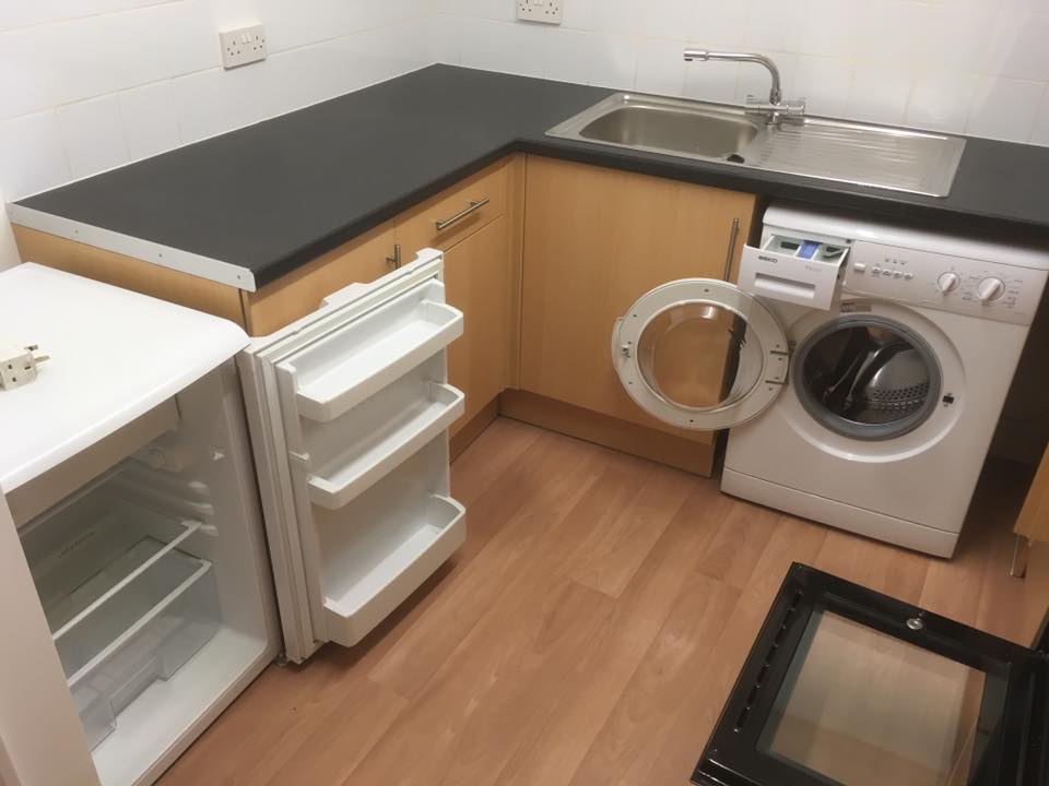 kitchen after end of tenancy cleaning